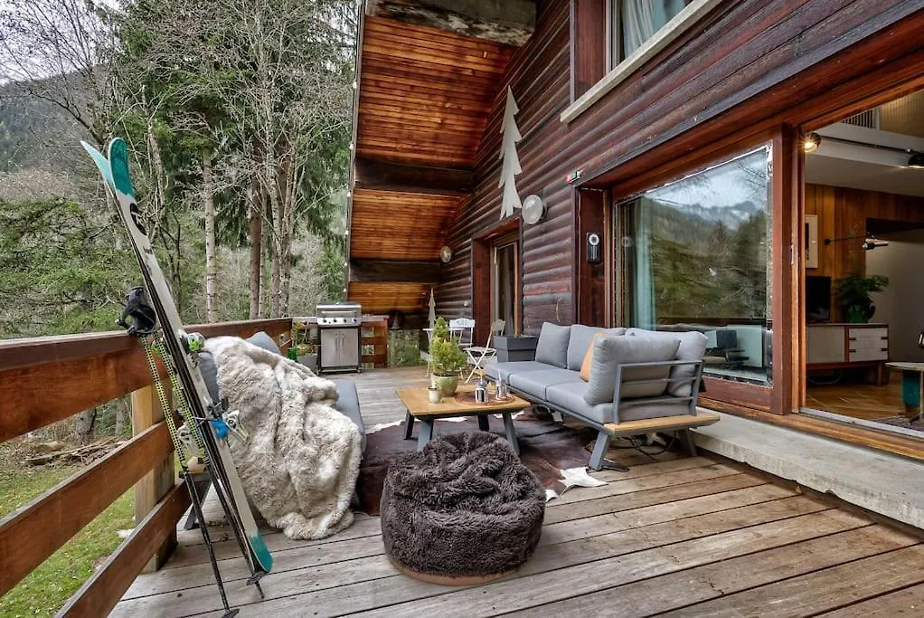 Large Peaceful Chalet For Mountain Adventures! Perfect For Flegere And Grand Montet Skiing Σαμονί