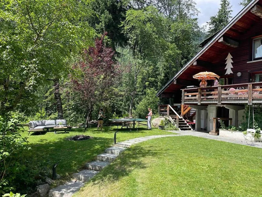 Large Peaceful Chalet For Mountain Adventures! Perfect For Flegere And Grand Montet Skiing Σαμονί
