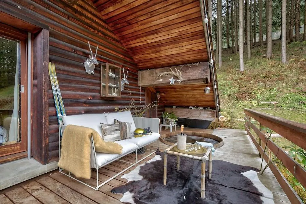 Large Peaceful Chalet For Mountain Adventures! Perfect For Flegere And Grand Montet Skiing Σαμονί